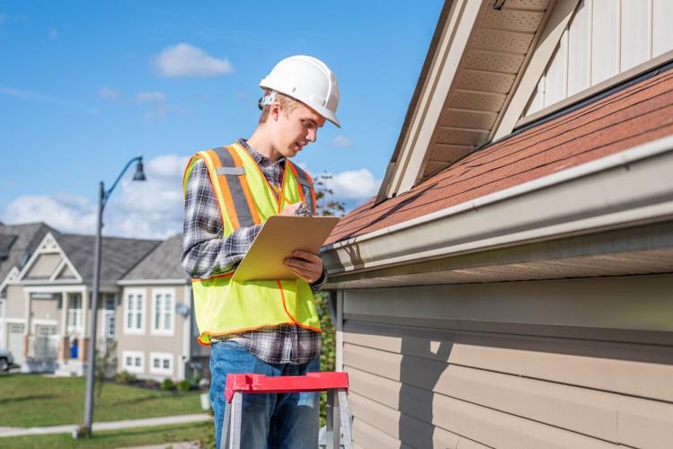 What Home Inspectors Look For in Roof Condition