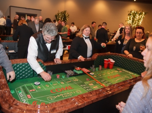 Elevate Your Next Friends’ Night with a High-End Casino Party