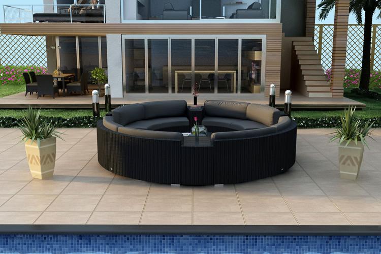 Outdoor Decor Trends for Better Summer Entertaining