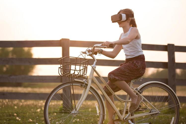 Virtual Reality Headsets - The Plus Features You Shouldn't Miss