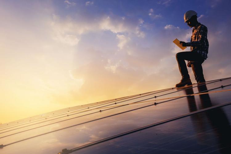 A Homeowner’s Guide To Going Solar 2