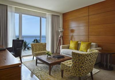 Royal Blues Hotel an Elegant Oceanside Enclave