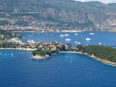 How to Celebrate the Good Life on The French Riviera