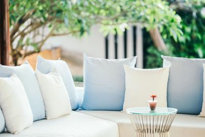 High-Quality Outdoor Sofas for Stylish Backyards: Elevating Outdoor Living