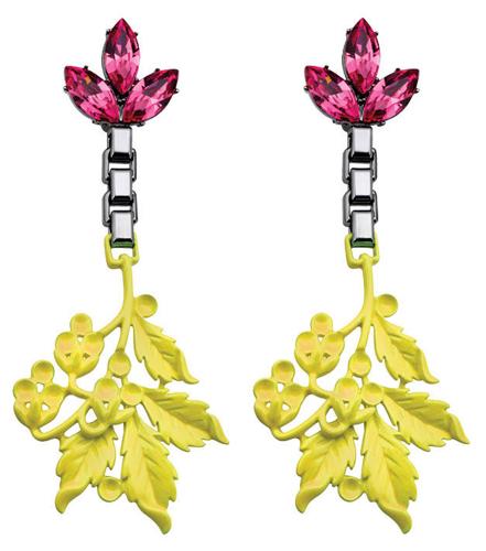 August Trends Floral Notes