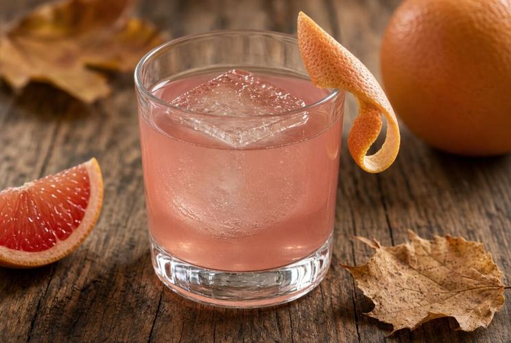 4 KOMBUCHA COCKTAIL RECIPES TO TRY THIS FALL