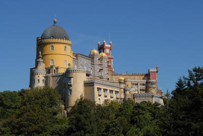 Top 5 Places To Visit in  Portugal