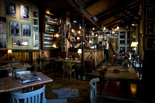 Effective Small Restaurant Design Ideas
