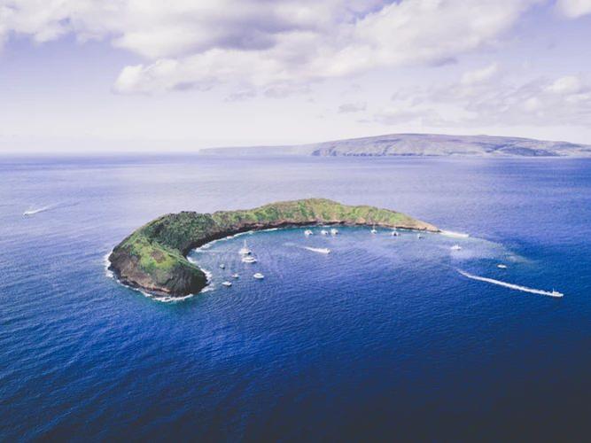 Magnificent Places in Hawaii To Visit During Your Honeymoon