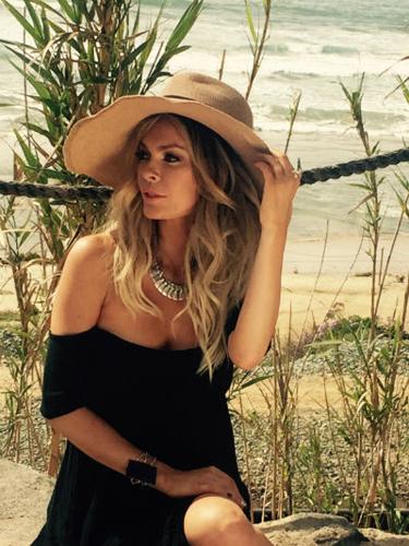 Jasmine Dustin Behind the Scenes