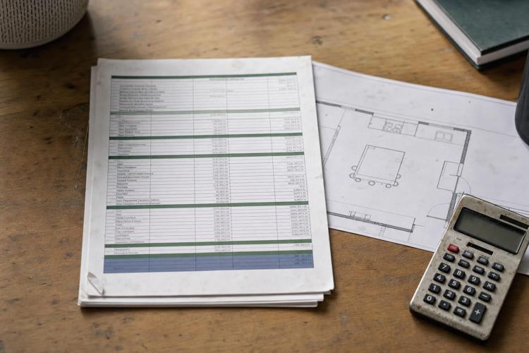 How to Finance a Home Renovation With a Mortgage Broker
