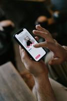 Improve Your Online Dating Profile with These 4 Tips