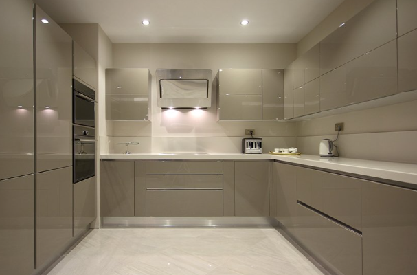 How to Maintain the Shine of High Gloss Kitchen Cabinets