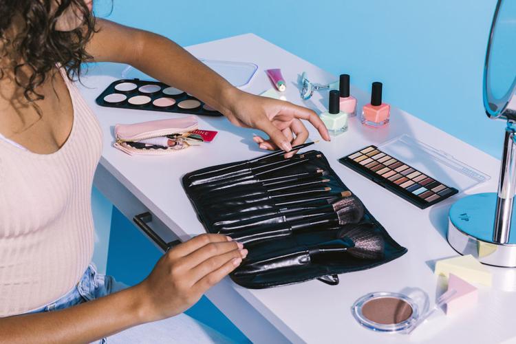 Beauty Company Vanity Planet