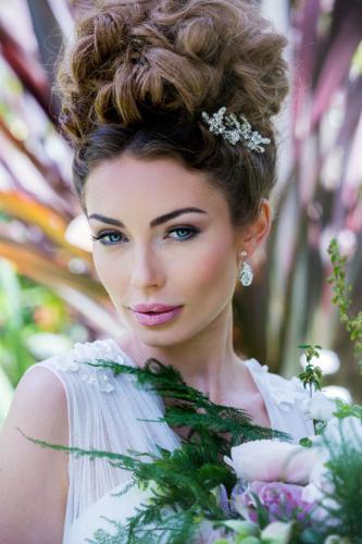 A Botanical Bridal Story You Won't Forget