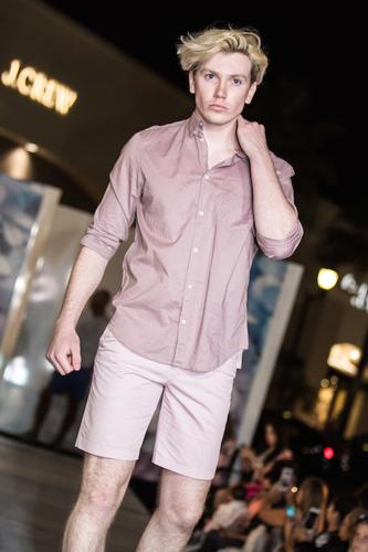 Photos by Henh Chenh