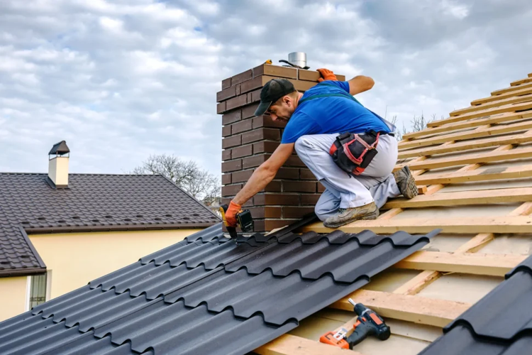 6 Top-Rated Standing Seam Metal Roof Installers to Call in Florida (2026)