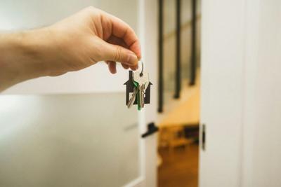 Common Legal Mistakes First-Time Buyers Make and How to Avoid Them