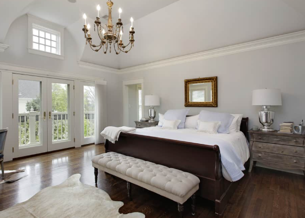 How to create an upscale guest room for family and friends