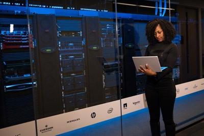 Essential Pointers to Design the Ideal Data Center