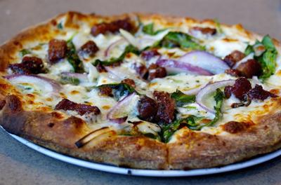 720 Degrees of Amici's Pizzas