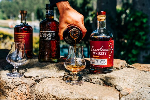 A Coastal Whiskey-and-Cigar Ritual Arrives on the Mendocino Coast