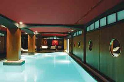 Why You Should Stay at Hotel Fouquets Barriere Paris