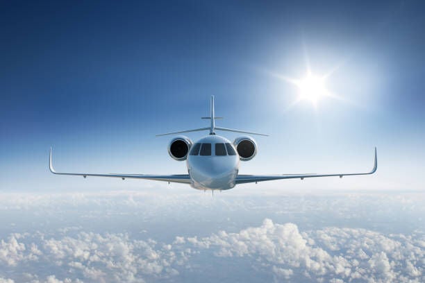 Charter Flights for the Wealthy: A Lifestyle Above the Clouds