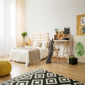 Design A Functional Bedroom In 5 Steps
