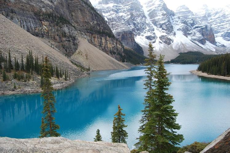 5 Places to Visit in Canada