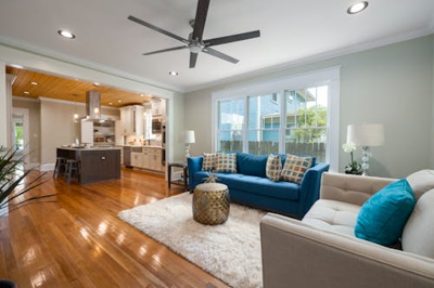 Popcorn Ceilings, Carpet Over Hardwood, and Other Features That Make Buyers Lowball You