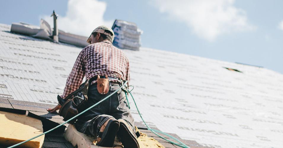 7 Essential Tips for Achieving the Perfect Roofing Project