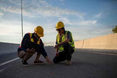 What to Look for When Choosing a Pavement Maintenance Contractor