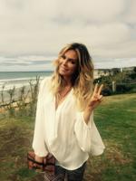 Jasmine Dustin Behind the Scenes