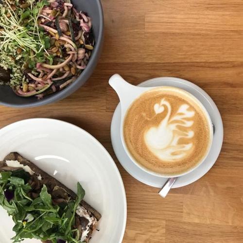 Best Healthy Brunch Cafes San Diego (2) Parakeet
