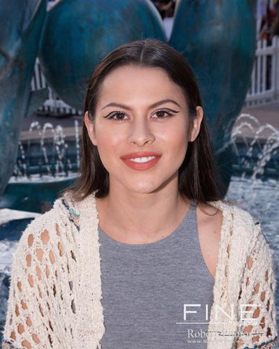 Photos by RobertPhotos.com