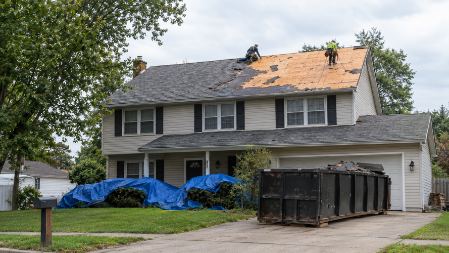 Why Two Roof Replacement Quotes in Toledo, Ohio Can Be $5,000 Apart