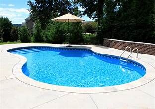 How a Vinyl Pool Installation Enhances Your Lifestyle at Home
