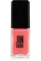 Top 5 Nail Polish Colors to Rock at the Beach