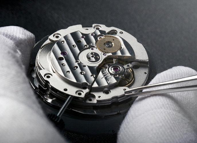 How to Make the Winding of an Automatic Watch