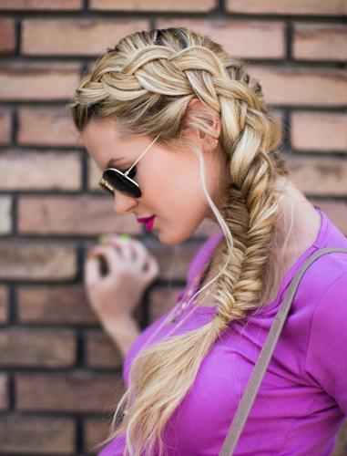 5 Hairstyles to Rock This Summer