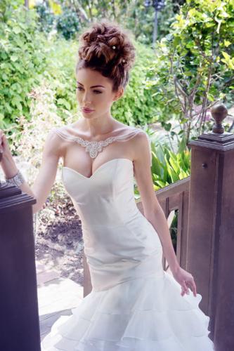 A Botanical Bridal Story You Won't Forget