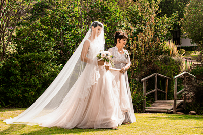 Guide on What to Wear as the Mother of the Bride or Groom