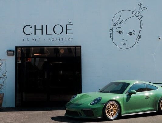 chloe cafe