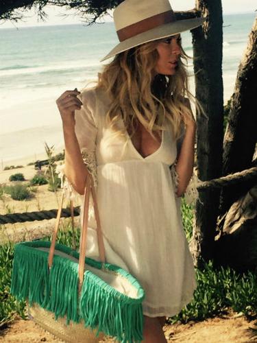 Jasmine Dustin Behind the Scenes