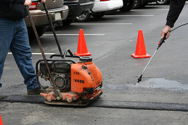 Exploring the Costs of Asphalt Repair Services: What to Expect