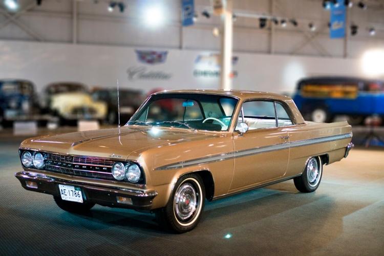 1962 Oldsmobile F85 Jetfire

