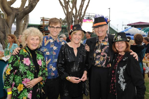 Jane Klofkorn, Colton Moeller, Helga Moore, Mike Keefe and Rosalie Kostanzer