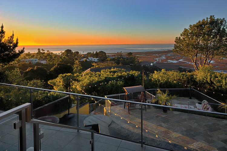 Wine D’Vine 2025 Celebrates Philanthropy with Jim and Leslie Levinson Honored for Lifelong Impact