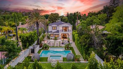 What Makes Luxury Villa Rentals the Smarter Choice for Discerning Travelers?